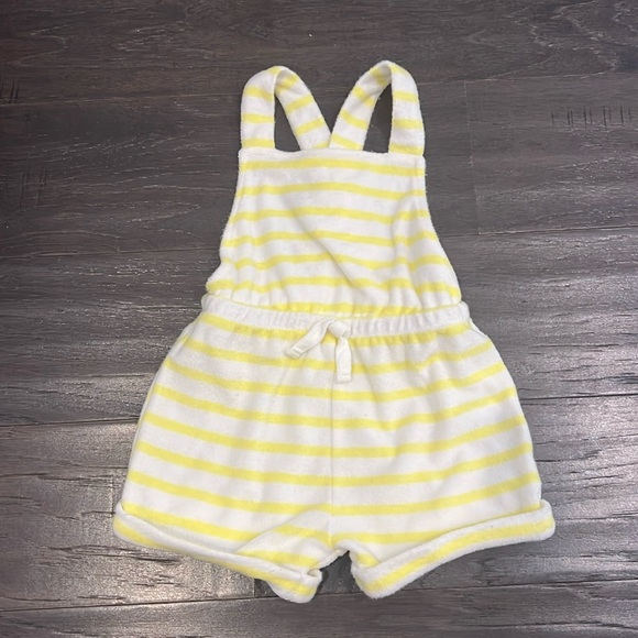 Joe Fresh - Baby Girl Terry Cloth Romper - 6-9 Months - Picture 1 of 4